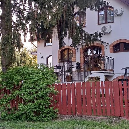 نوي غوتي Gosciniec Twoje Mazury Nad Jeziorem Sniardwy Tuz Obok Plazy المظهر الخارجي الصورة